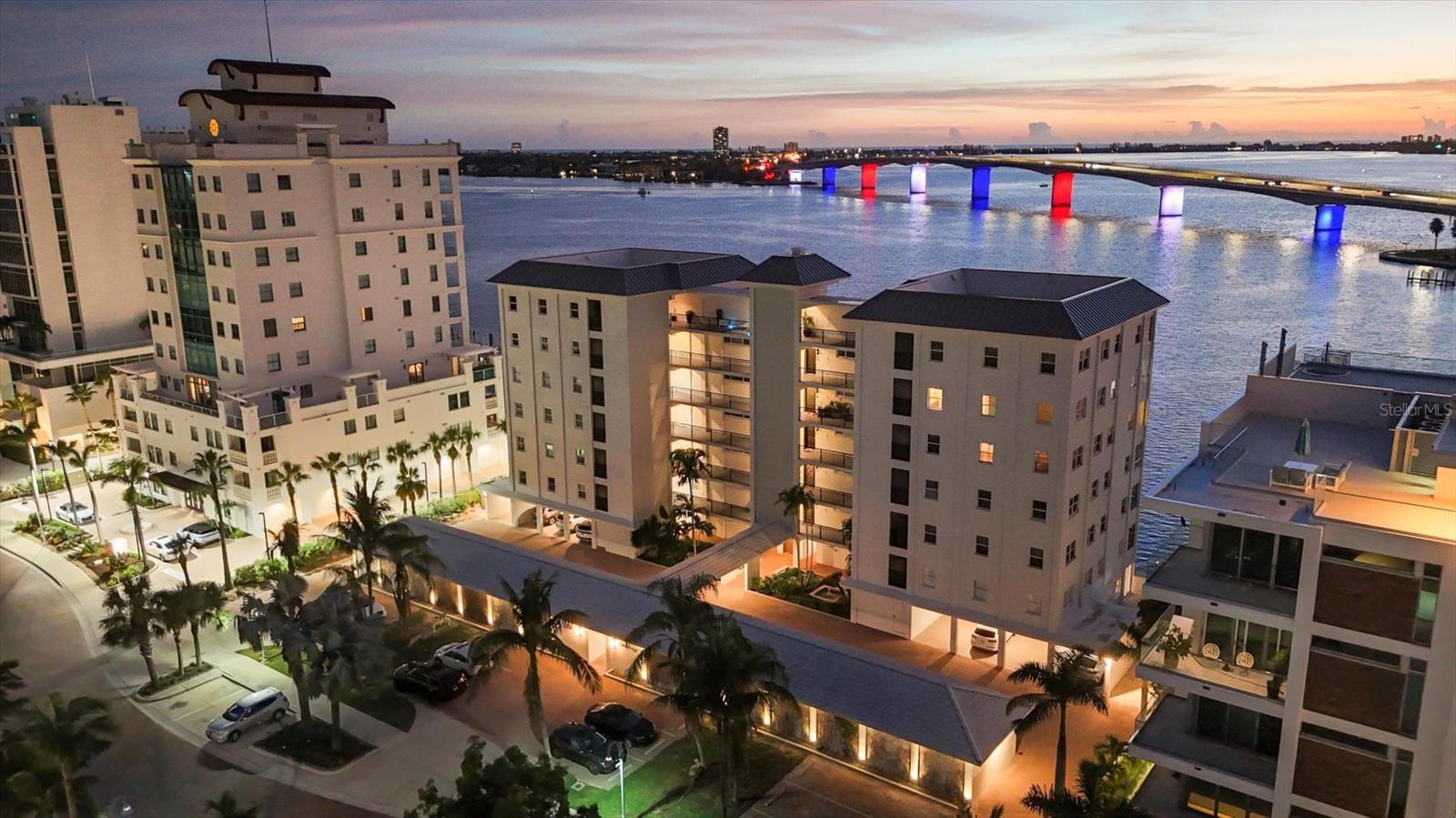 226 Golden Gate Point, FL
