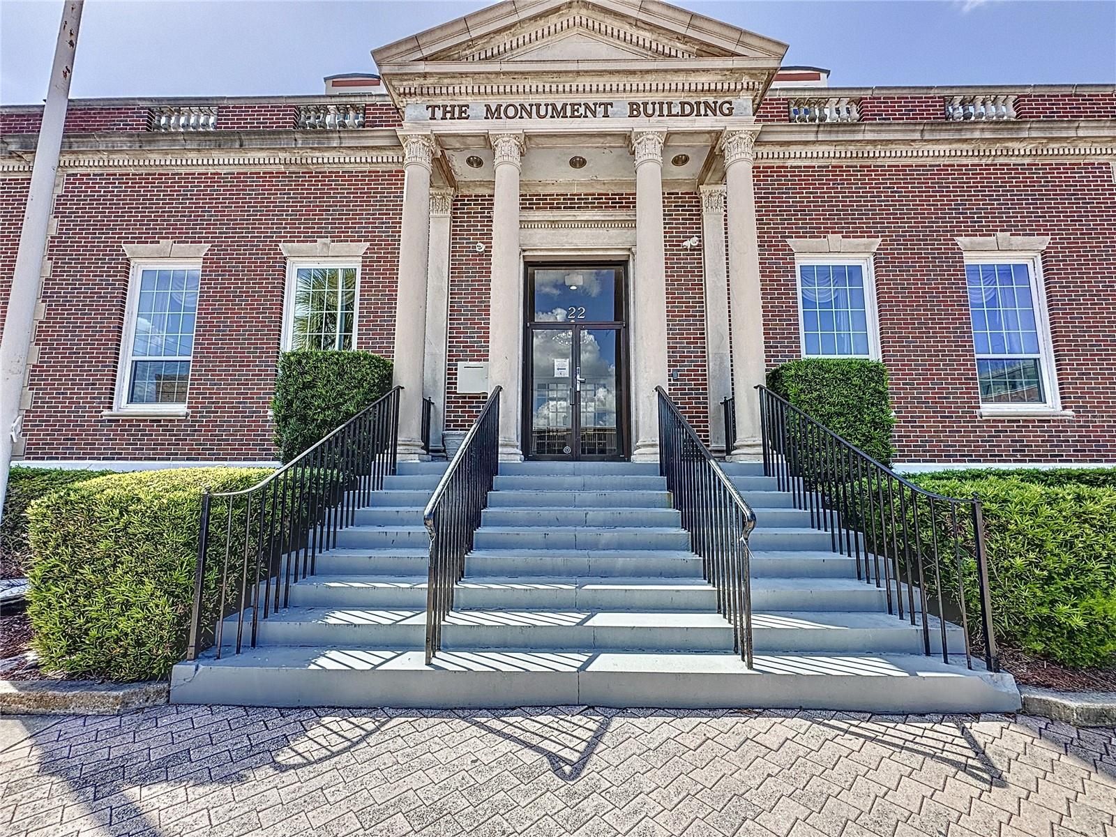 22 Monument Avenue, FL