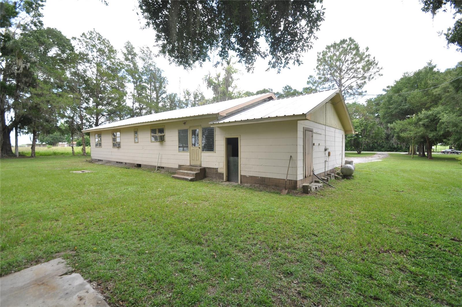 18491 State Road 121, FL