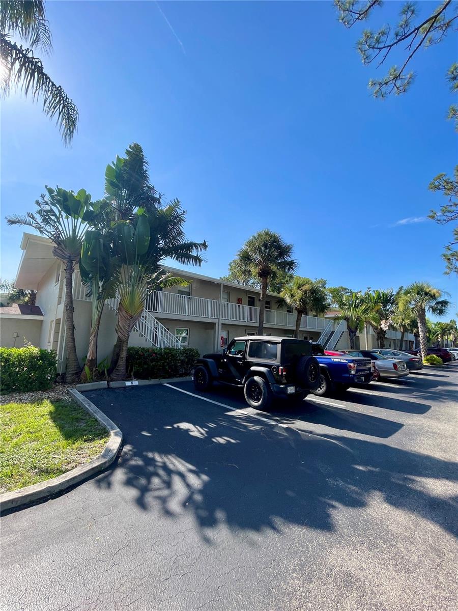 912 La Costa Circle, FL