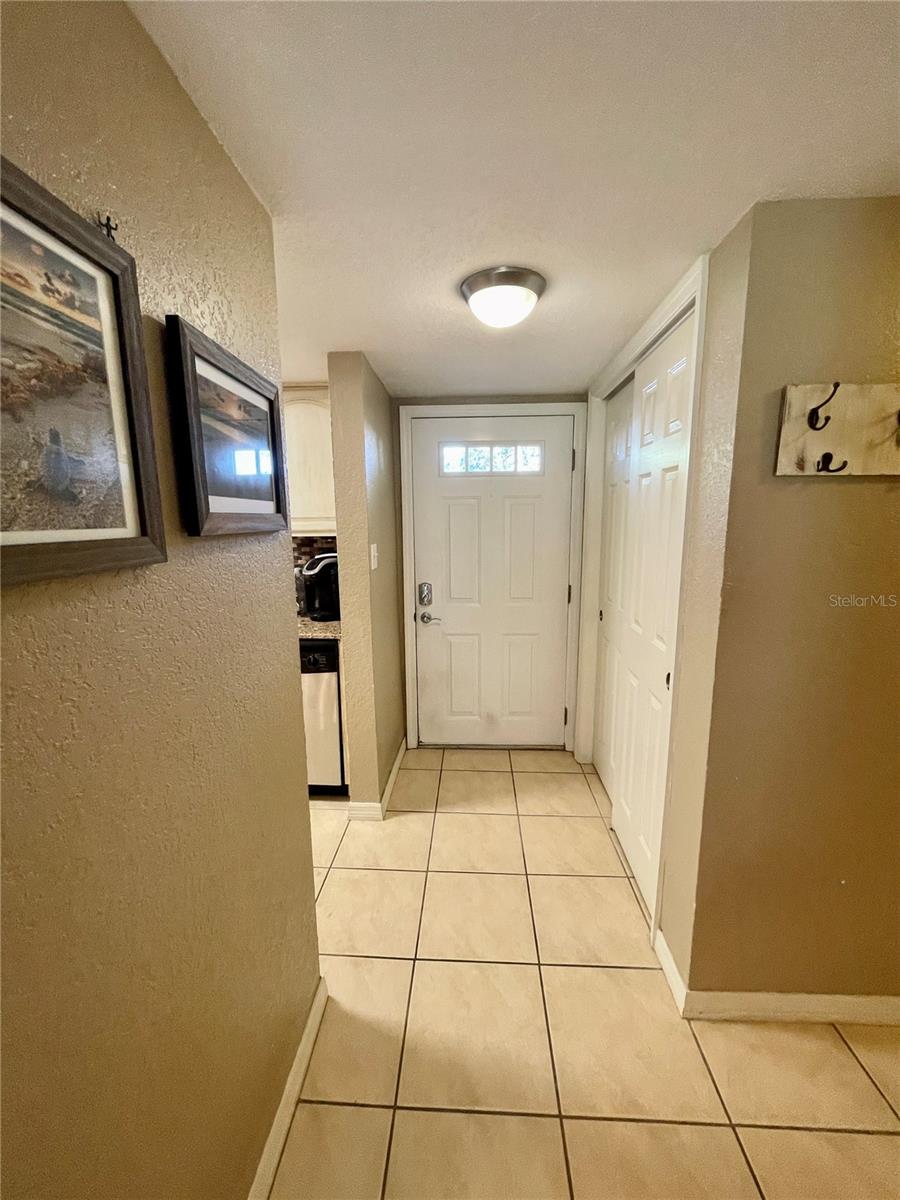 912 La Costa Circle, FL