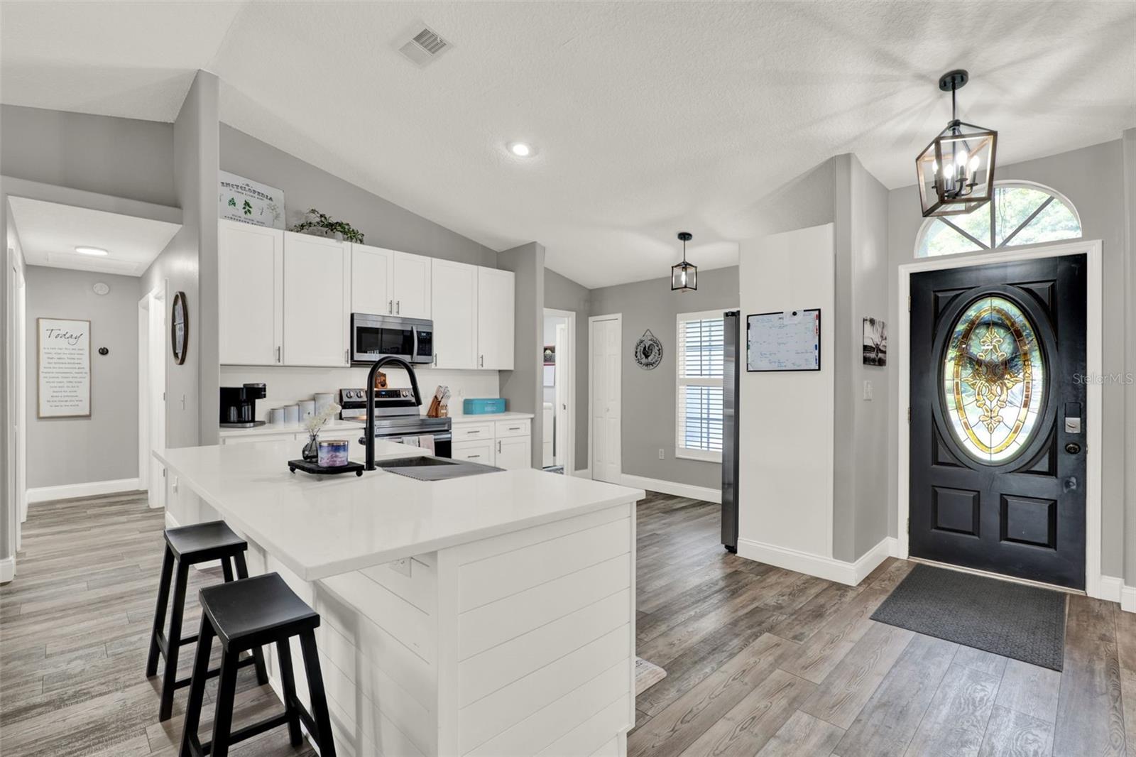 341 Pine Shadow Lane, FL