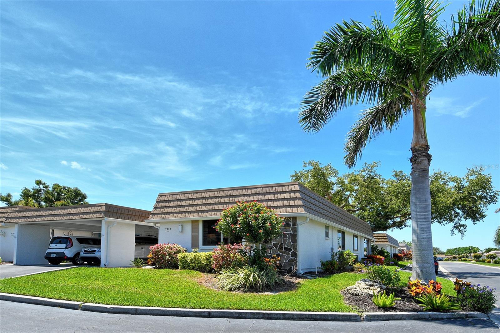 2308 Waterbluff Place, FL