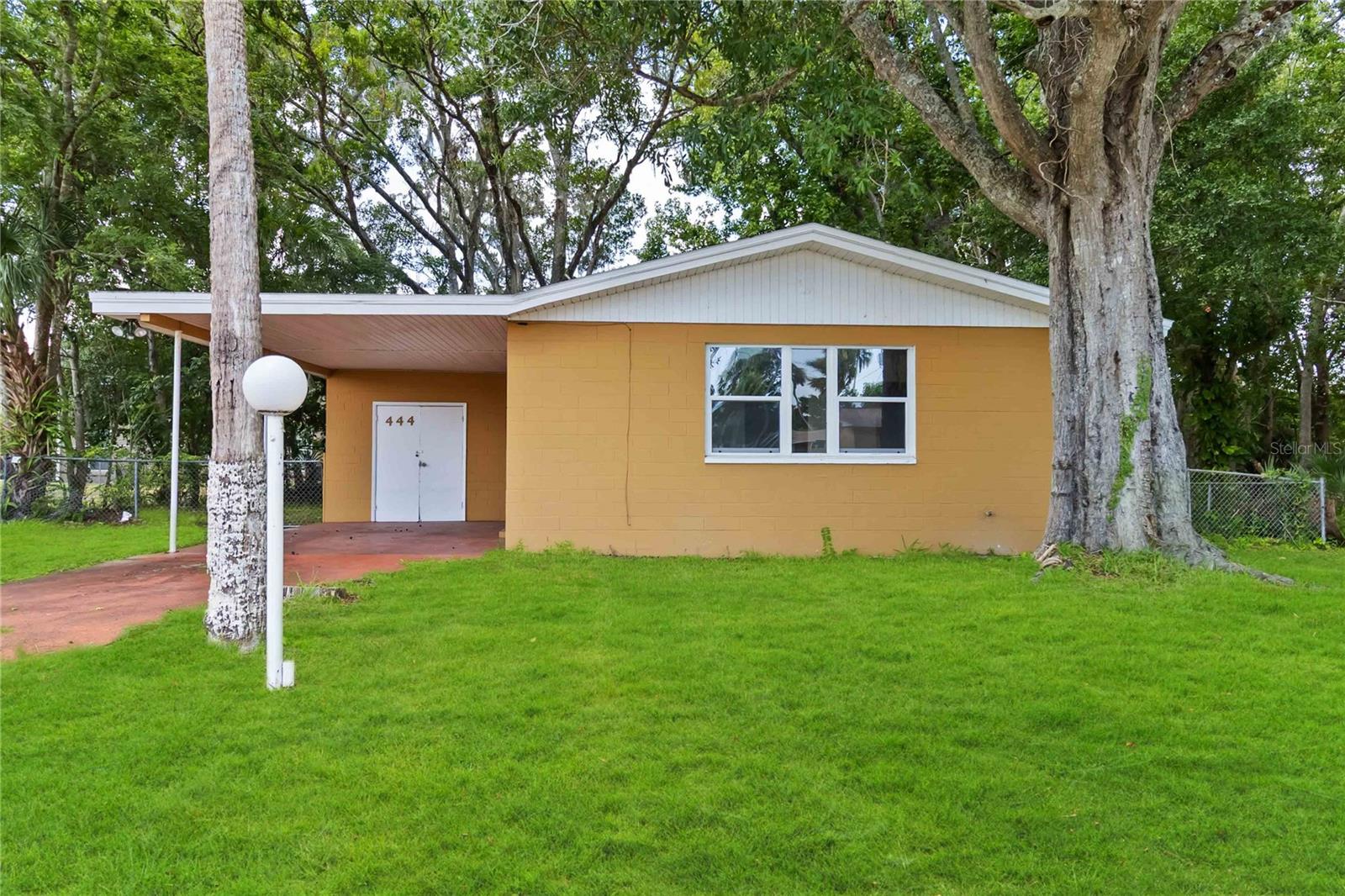 444 Caroline Street, FL