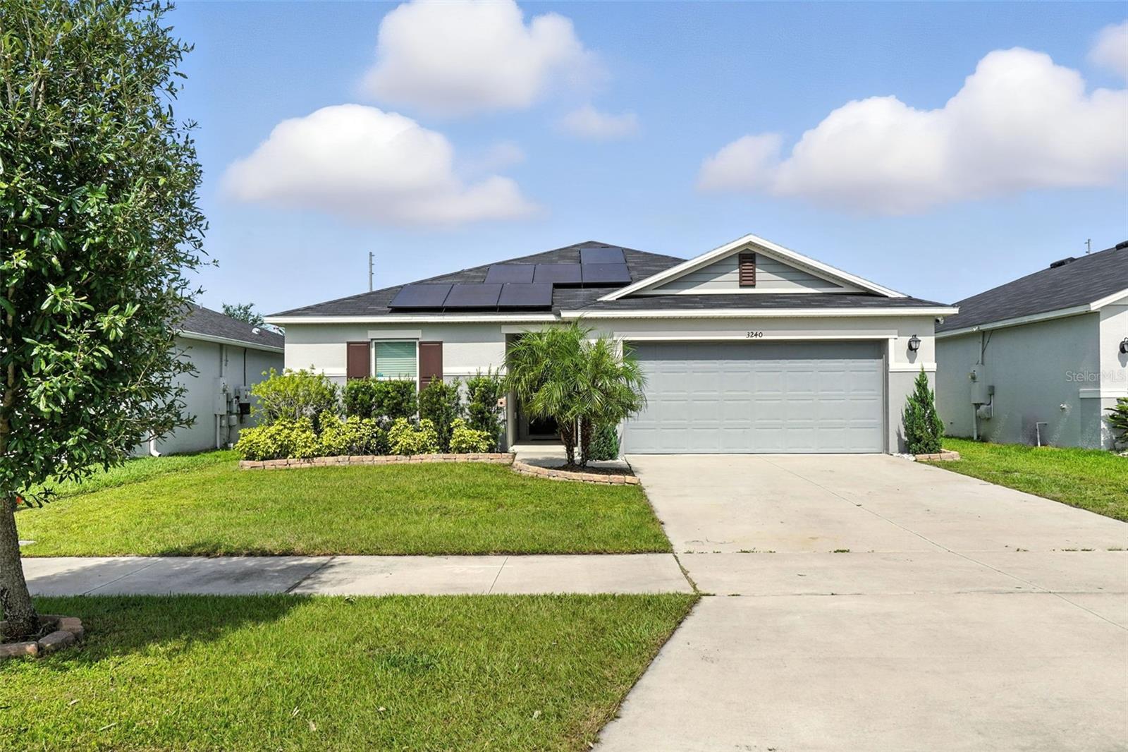 3240 Casa Del Rey Avenue, FL