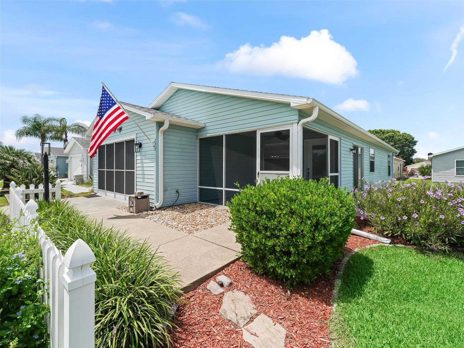 220 Estrada Place, FL