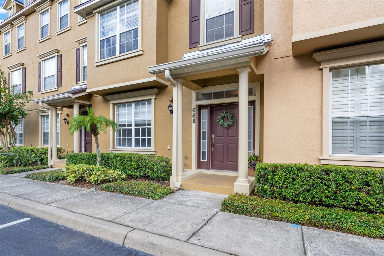 668 Pensacola Lane, FL
