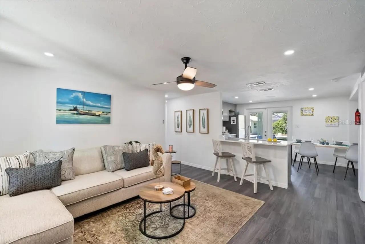 5332 Nutmeg Avenue, FL