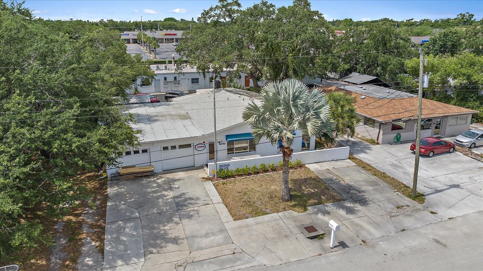4242 Mcintosh Lane, FL
