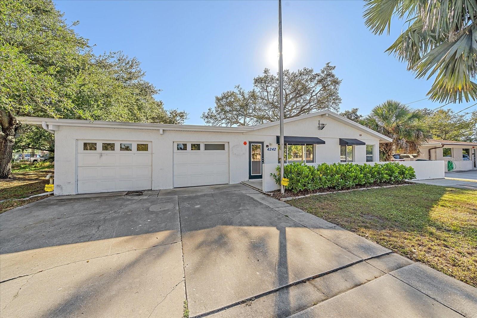4242 Mcintosh Lane, FL