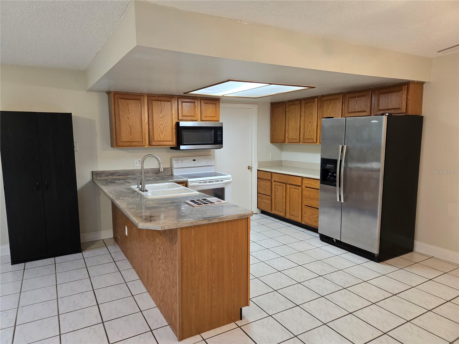 8430 Port Said, FL