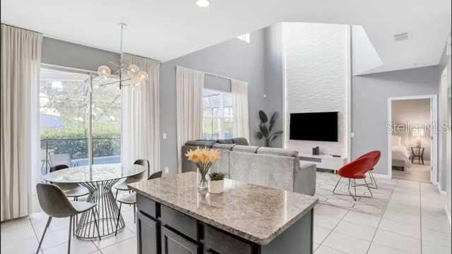 4352 Acorn Court, FL