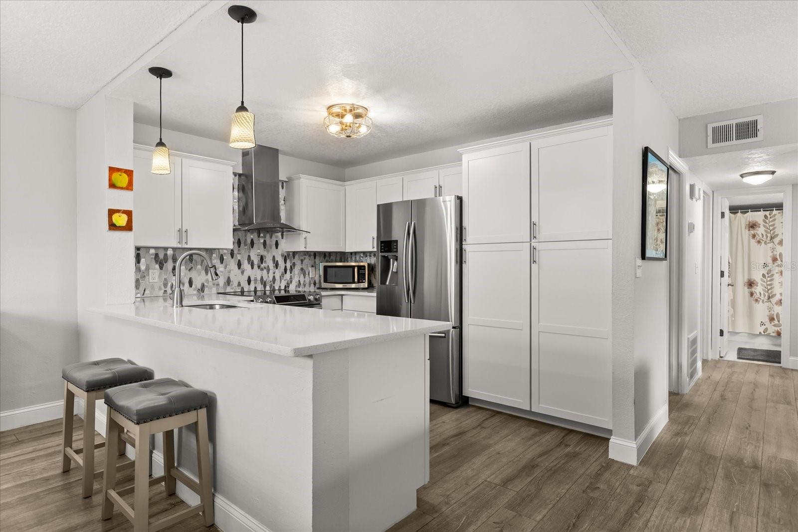 150 Killarney Bay Court, FL
