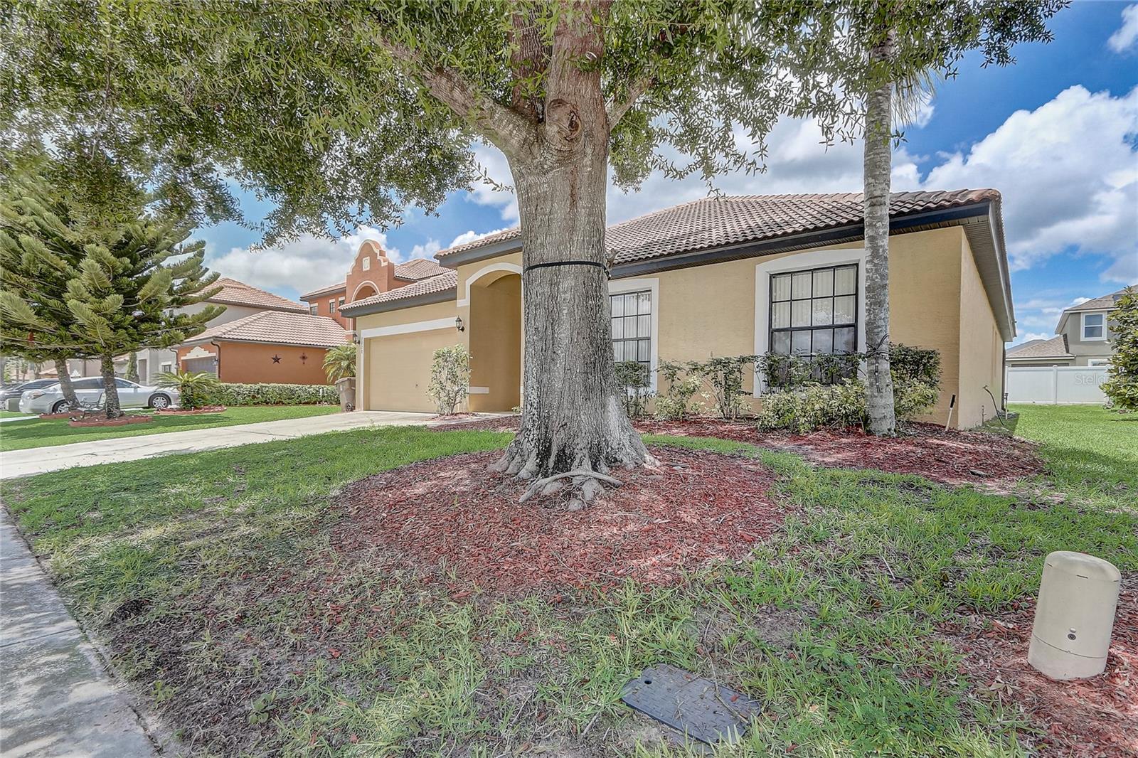 3028 Camino Real Drive, FL