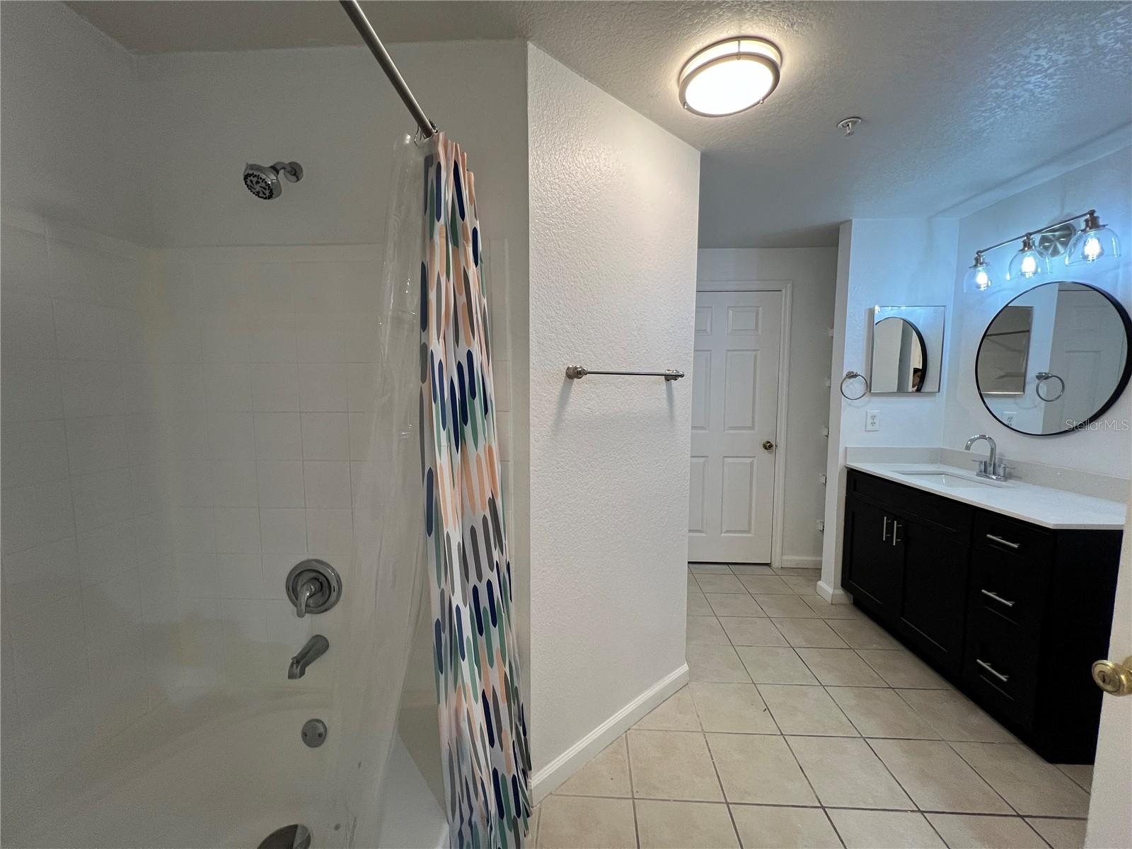 6685 Queens Borough Avenue, FL
