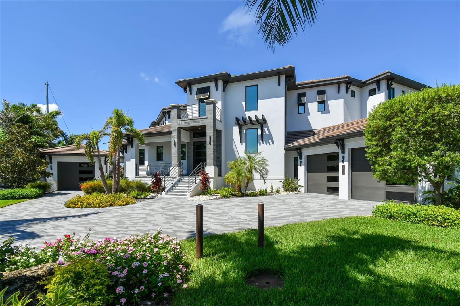206 6th Street, FL