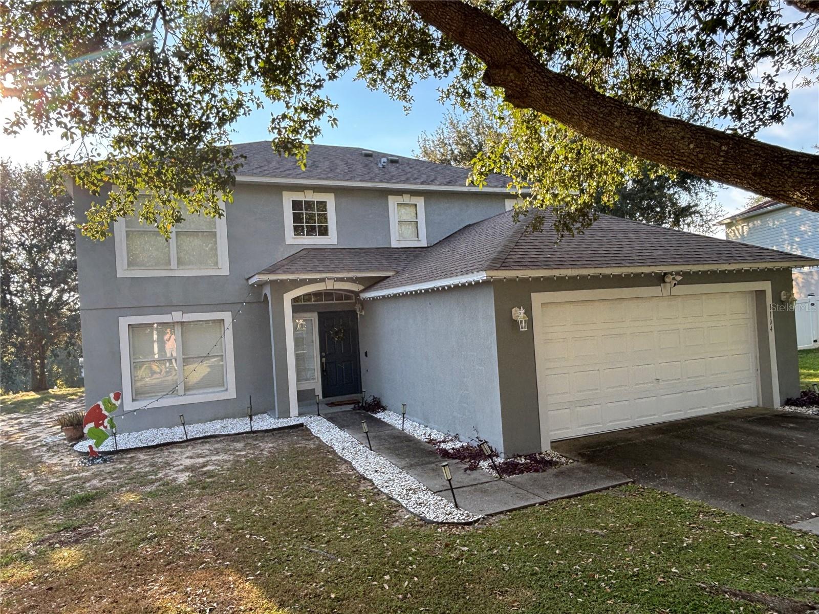 1104 Chateau Circle, FL