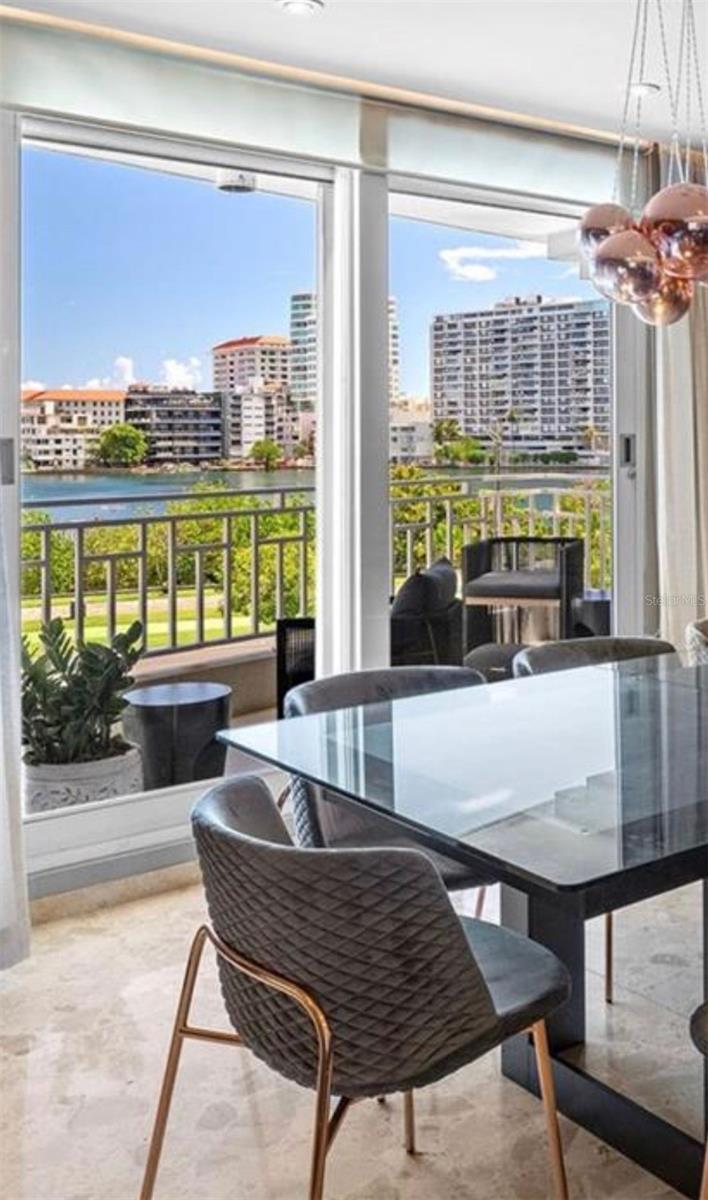 548 Hoare St. Laguna, PR