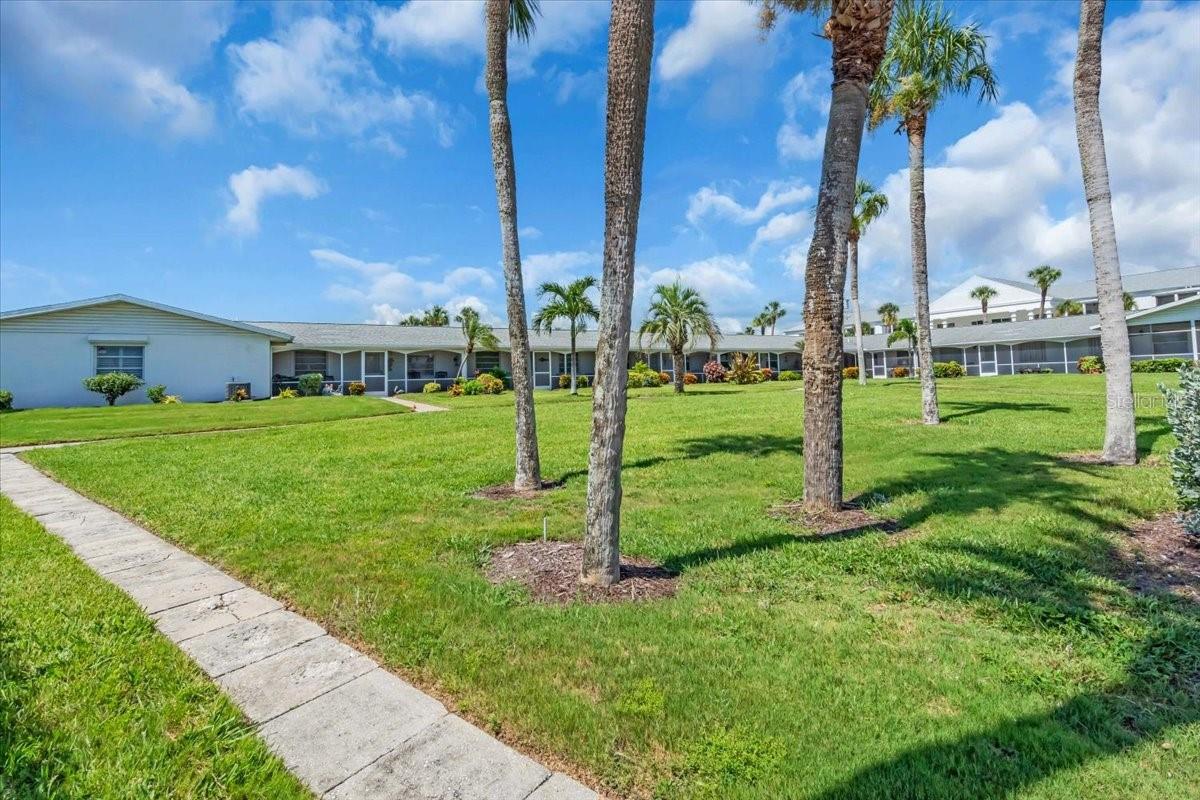 100 The Esplanade, FL