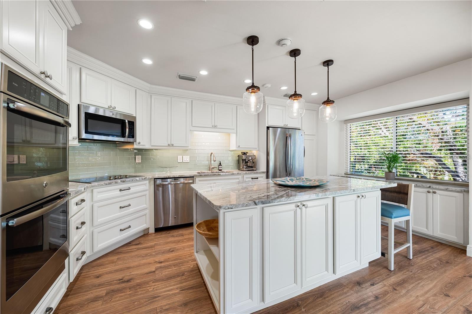 858 Hudson Avenue, FL