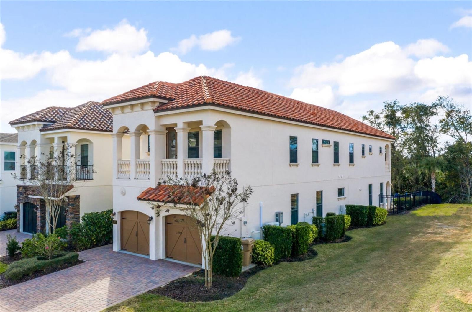 824 Desert Mountain Court, FL