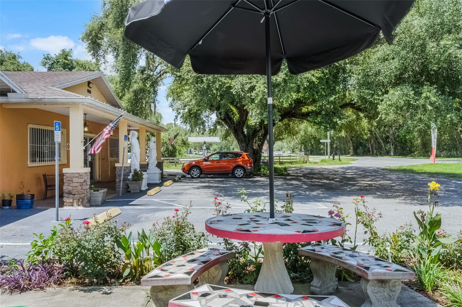 24929 County Road 42, FL