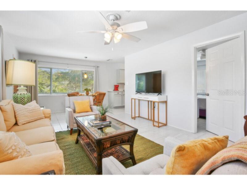 422 Julia Place, FL