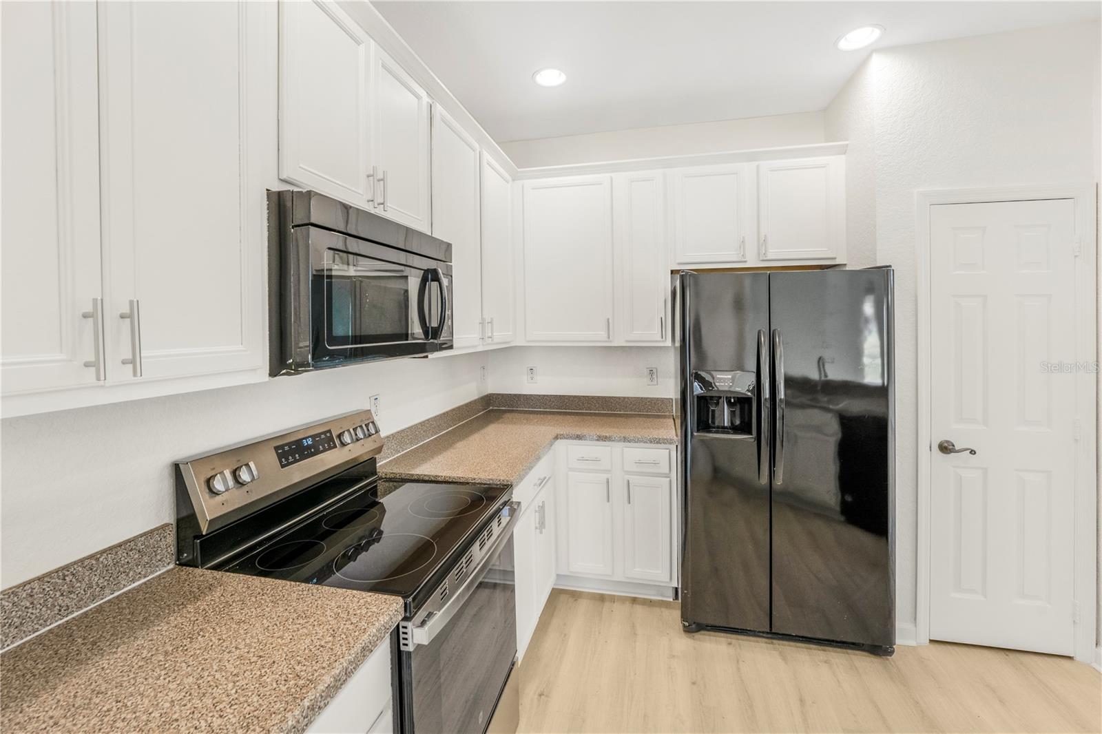 3351 Whitestone Circle, FL