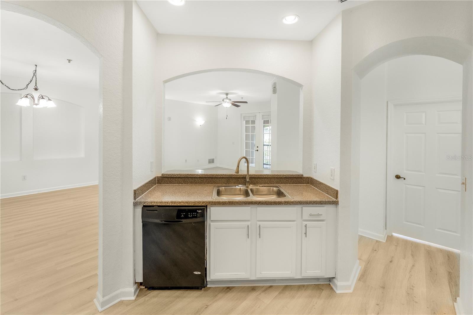3351 Whitestone Circle, FL