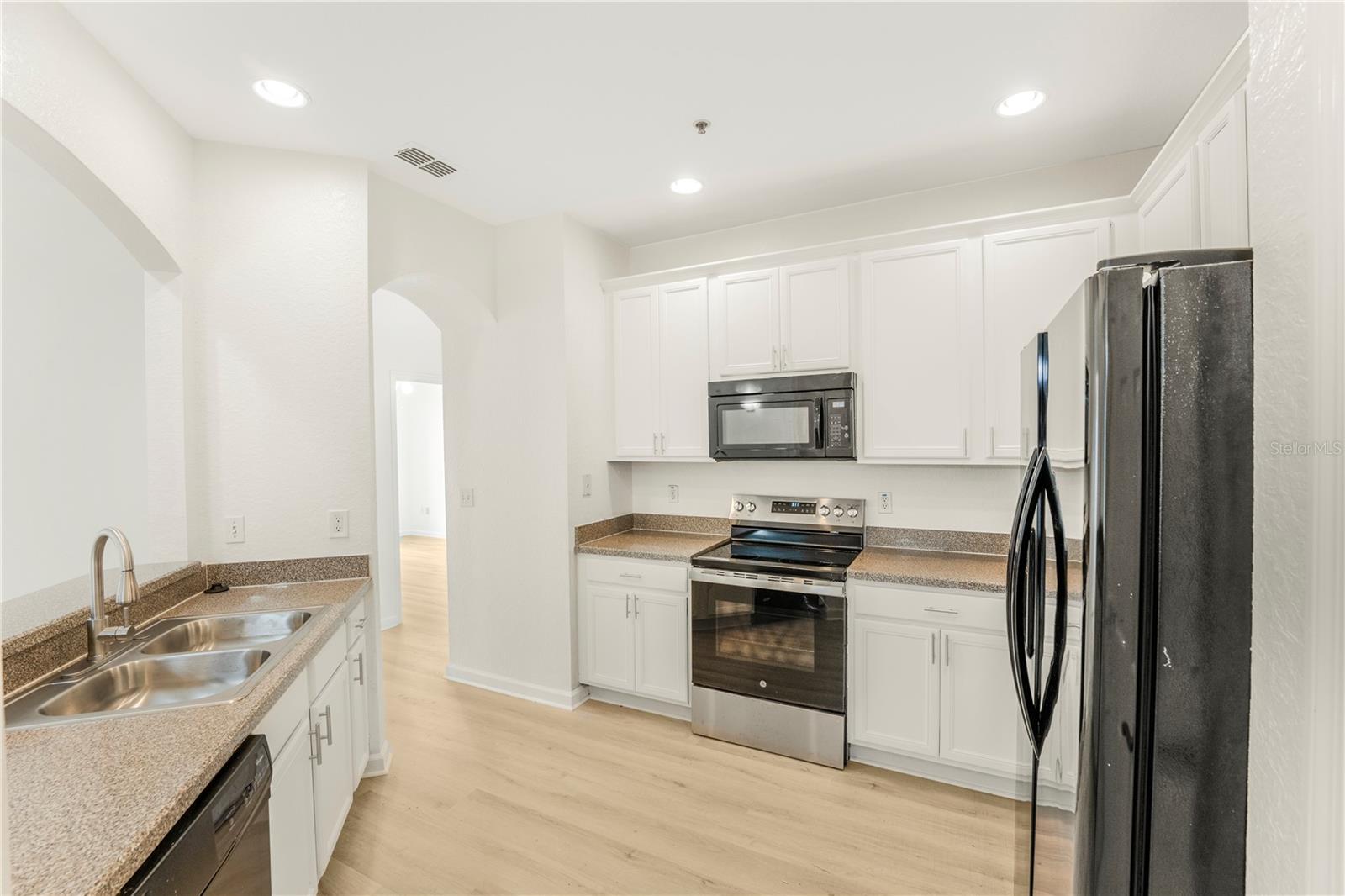 3351 Whitestone Circle, FL