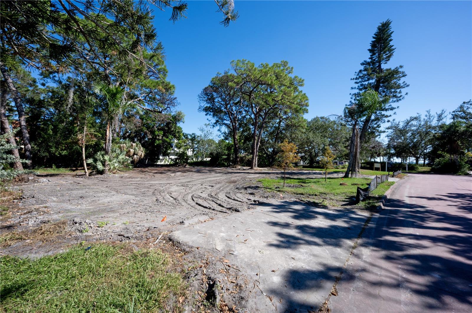 1125l Friendly Way, FL