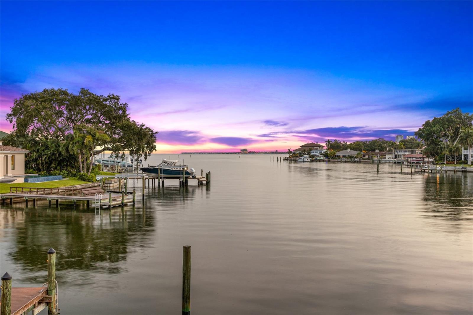 1365 Brightwaters Boulevard, FL