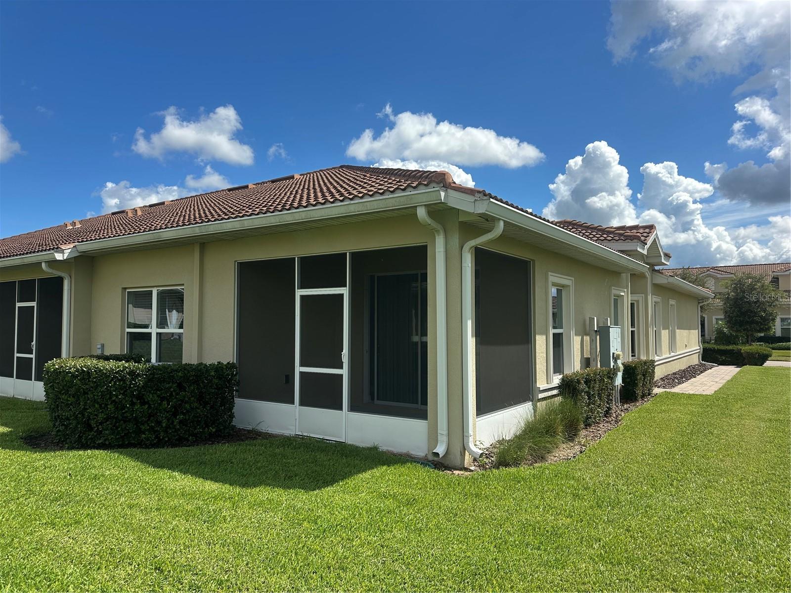 1068 Quaker Ridge Lane, FL