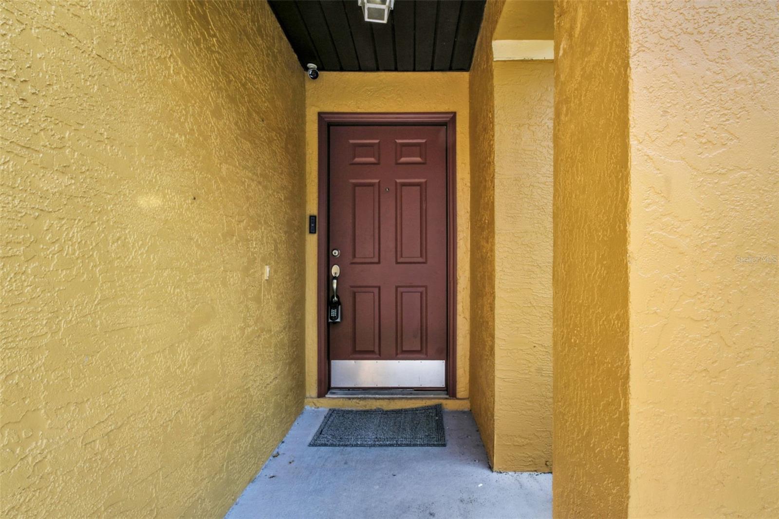 6084 Brookhill Circle, FL