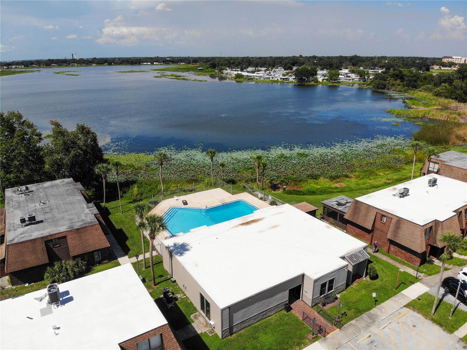 1836 Crystal Lake Drive, FL