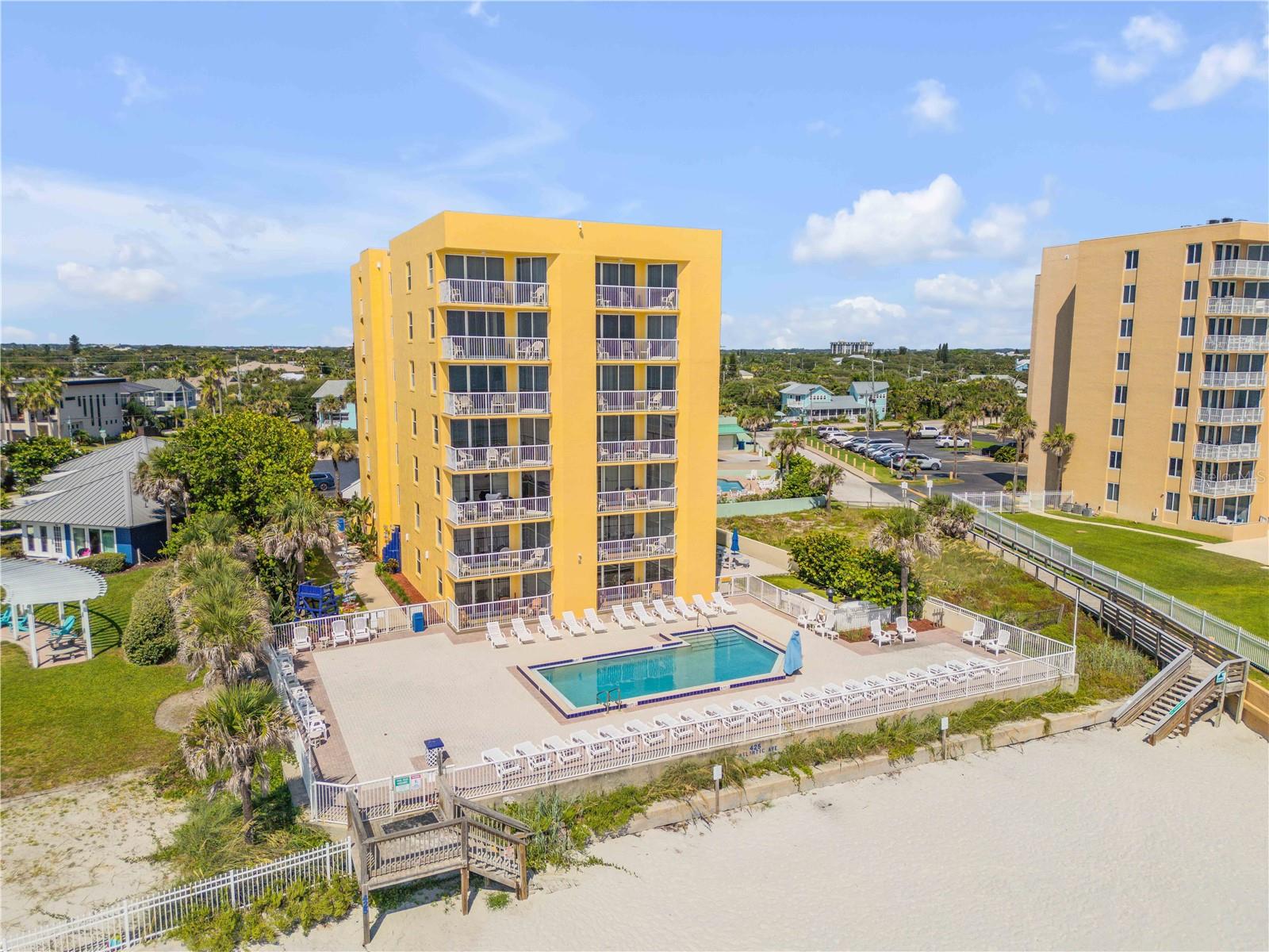 425 Atlantic Avenue, FL