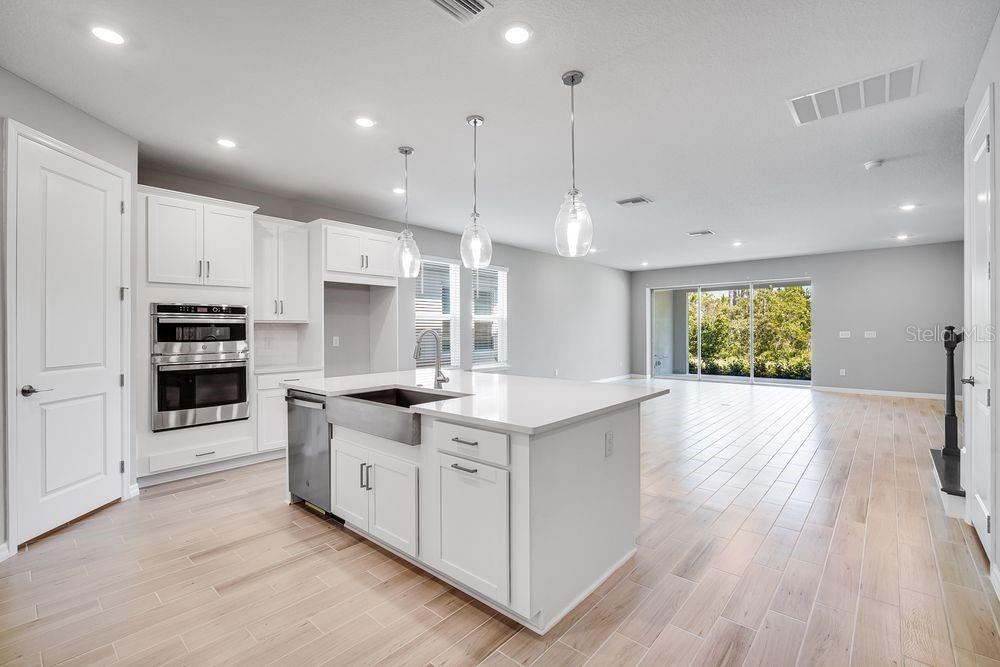 1690 Trailhead Lane, FL