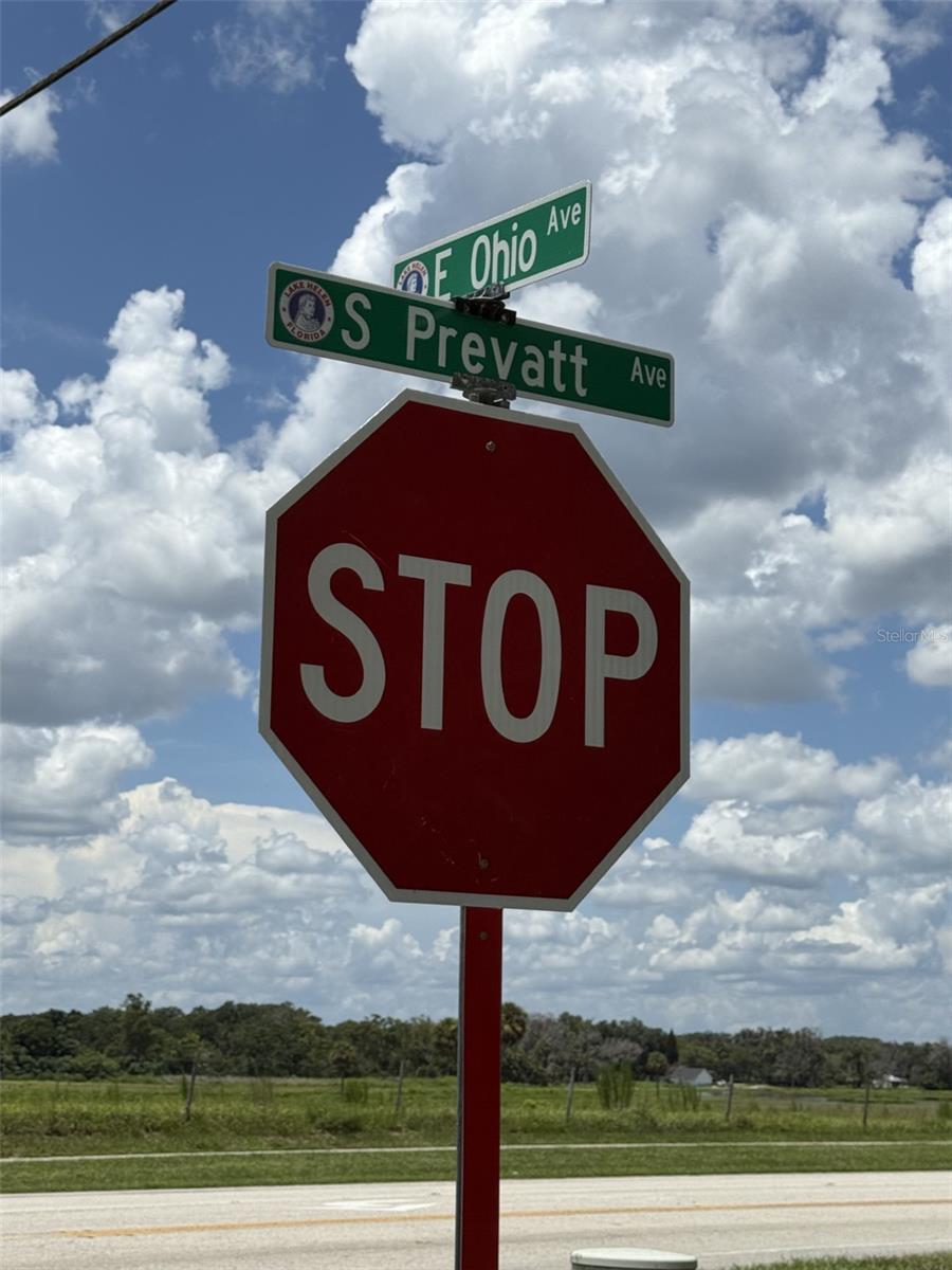 No Street, FL