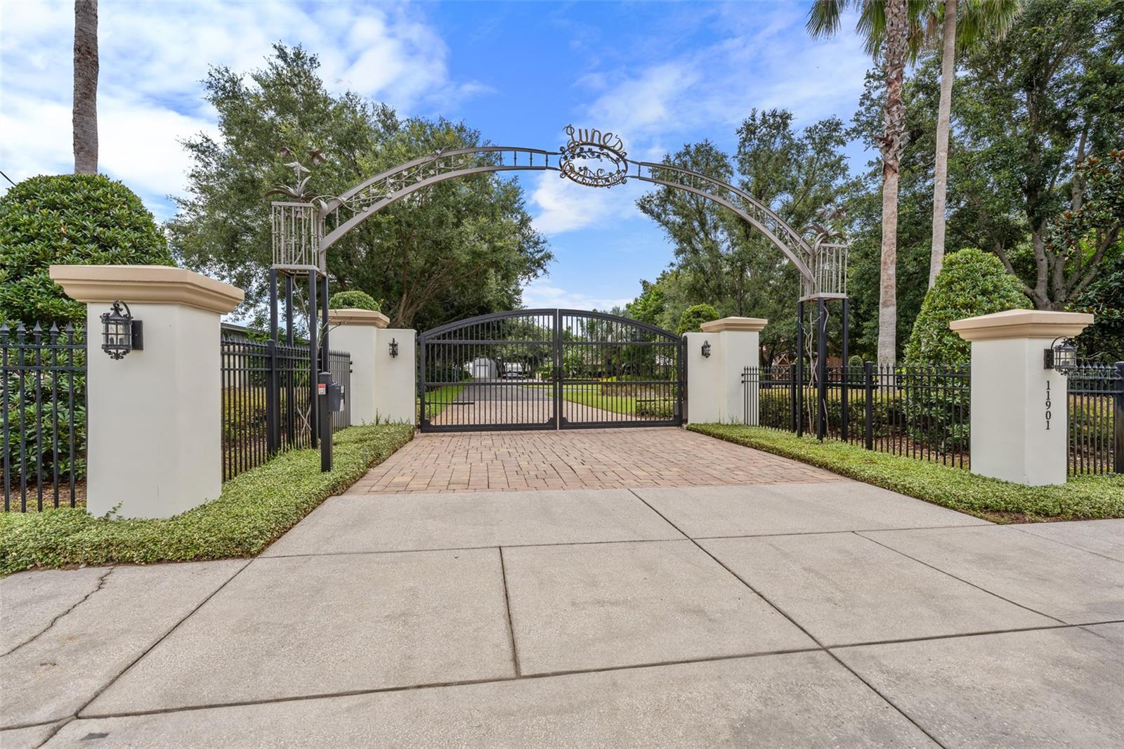 11901 Fort King Highway, FL