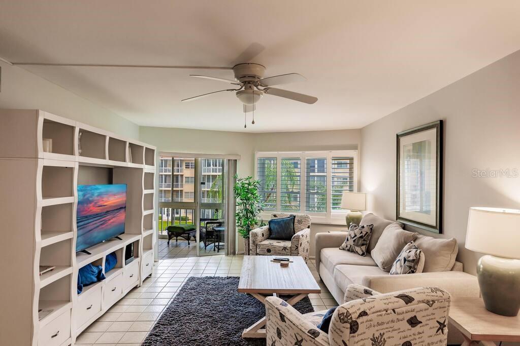 1250 Portofino Drive, FL
