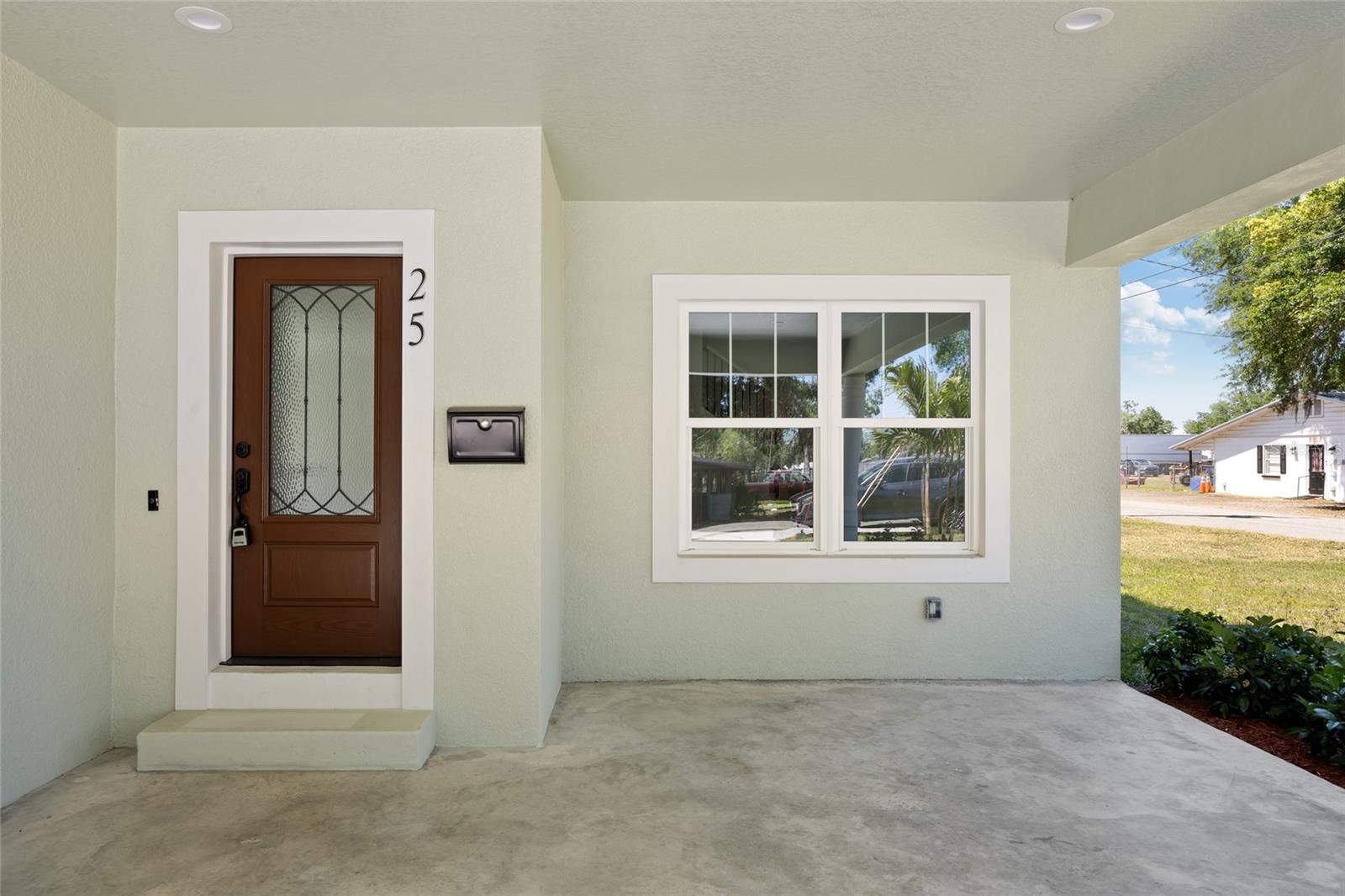 25 Edwards Street, FL