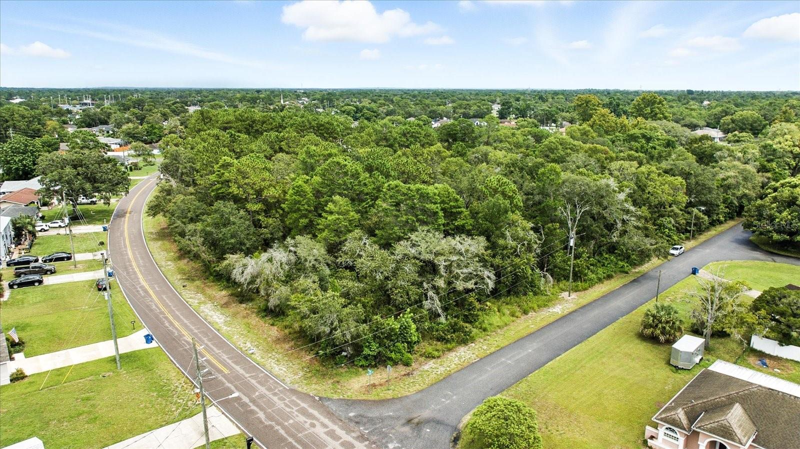 Linden Drive, FL