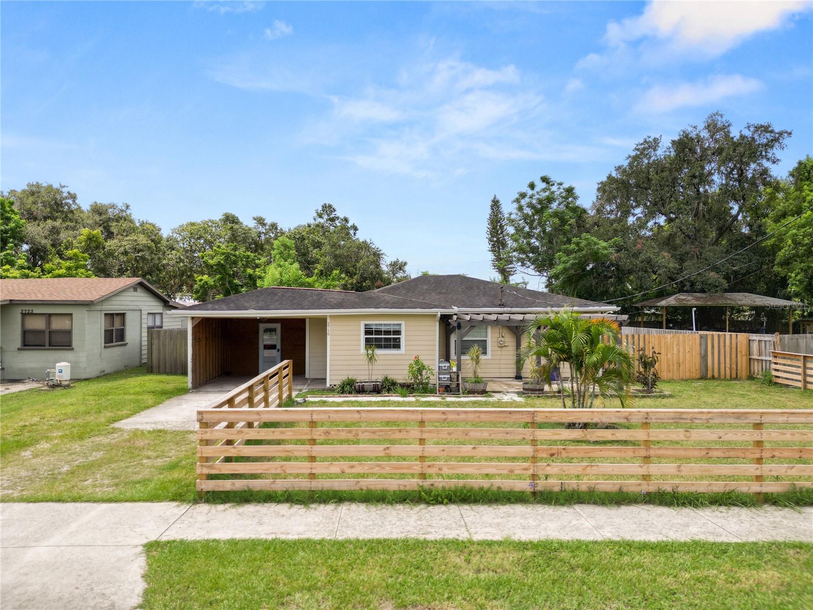 2719 Woodstock Avenue, FL