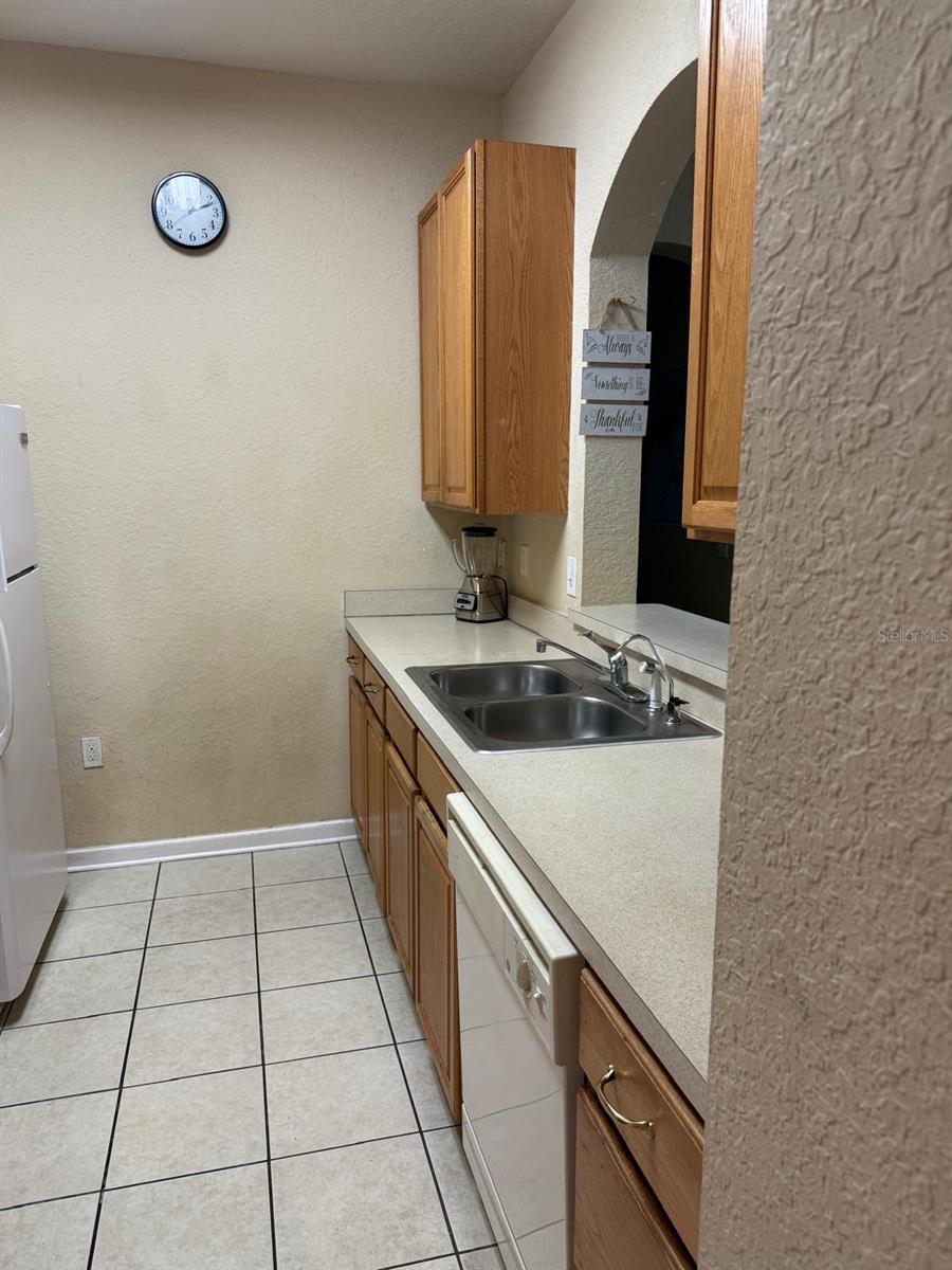 6335 Contessa Drive, FL