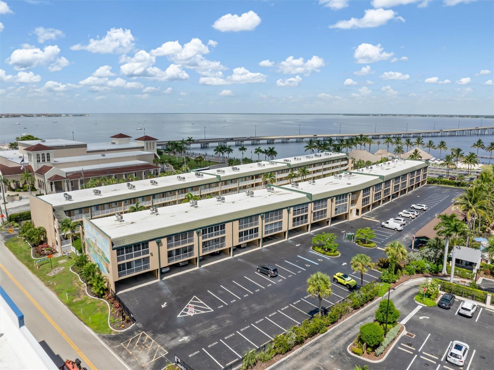 150 Harborside Avenue, FL