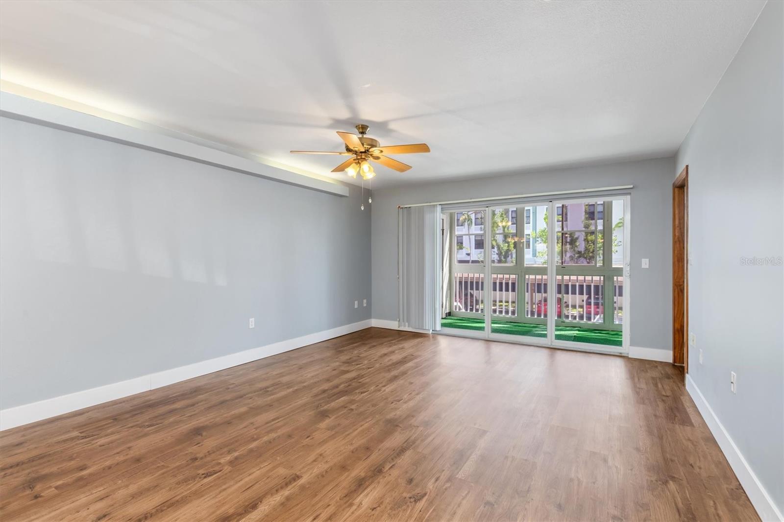 150 Harborside Avenue, FL