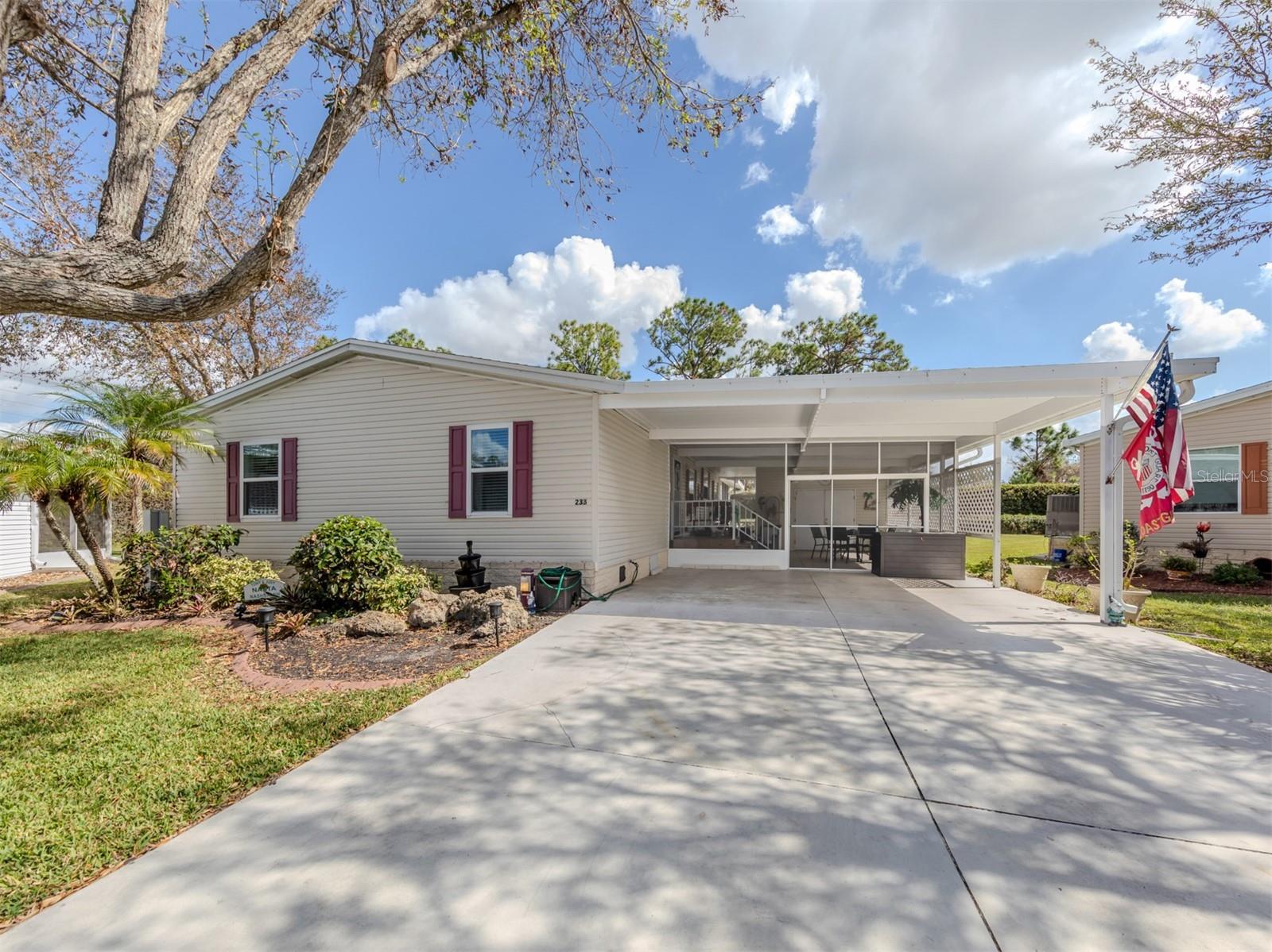 233 Natures Way, FL