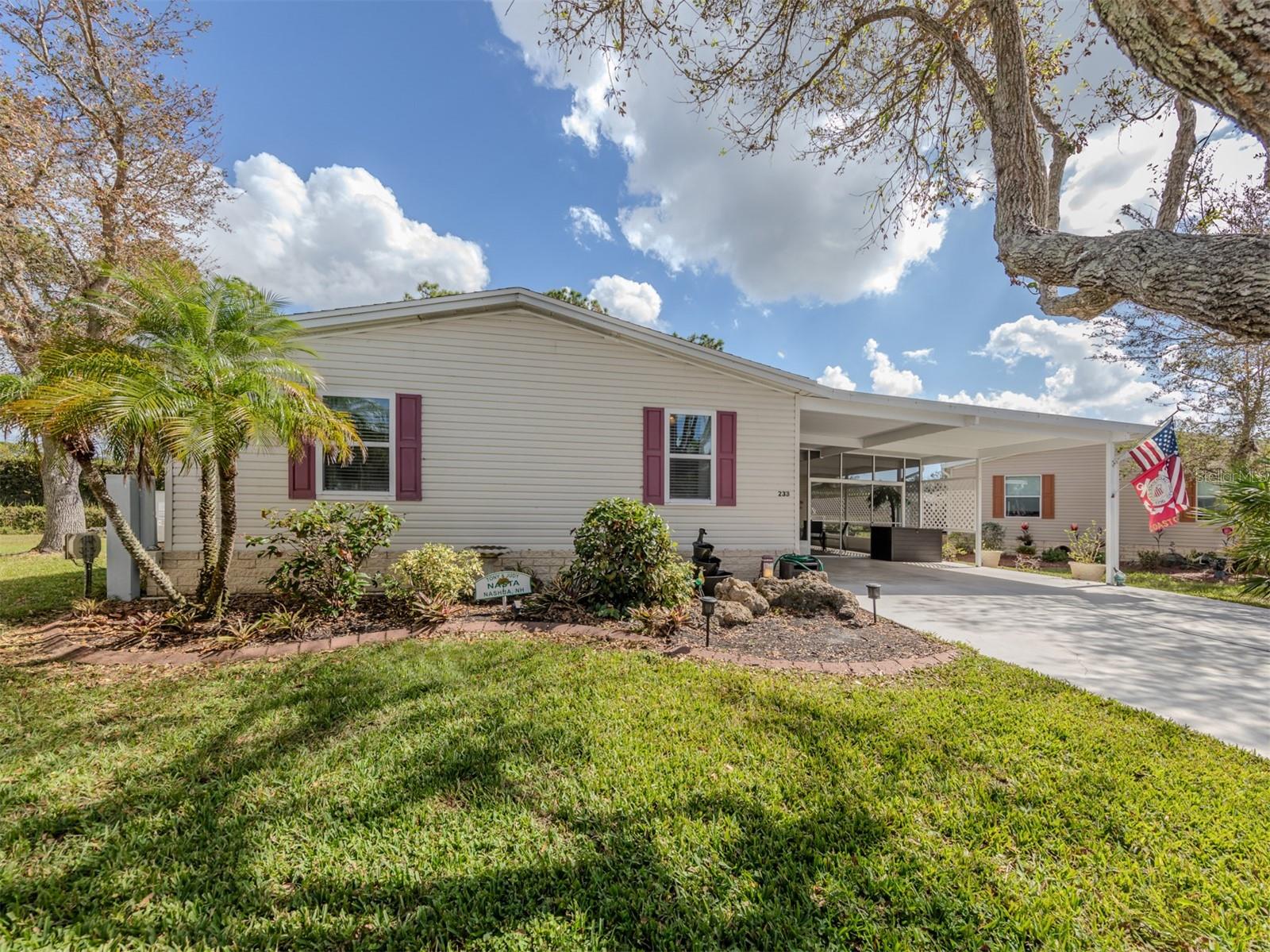 233 Natures Way, FL