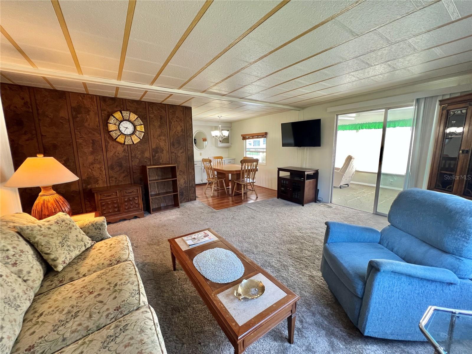 203 Aspen Circle, FL