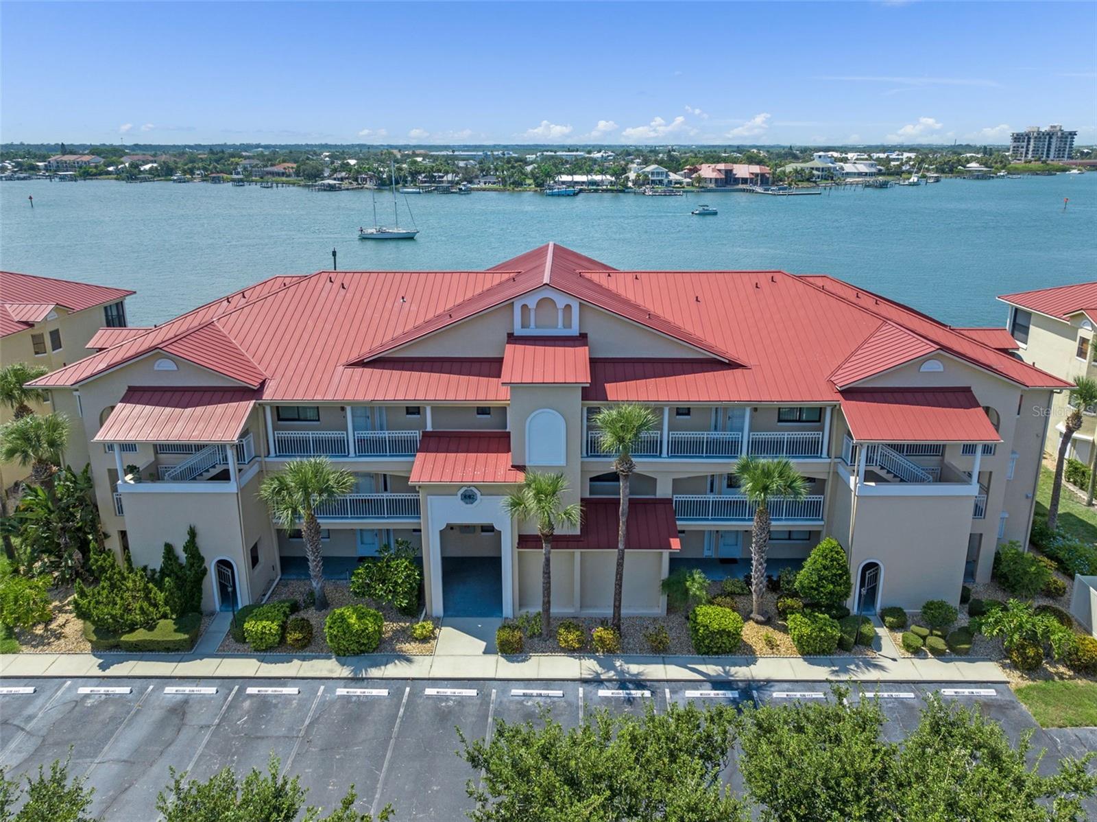 442 Bouchelle Drive, FL